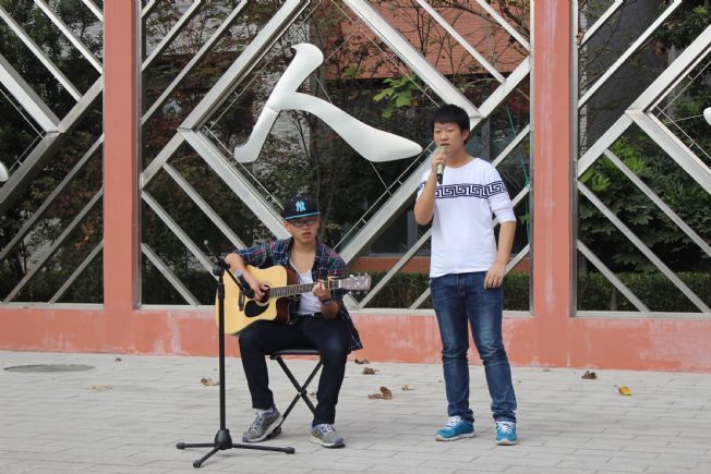 点击查看源文件