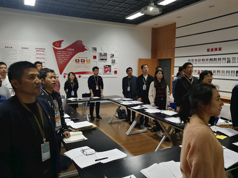 c8c851f5ff1e43ff84ec2765b54f3afd.jpg c8c851f5ff1e43ff84ec2765b54f3afd.jpg