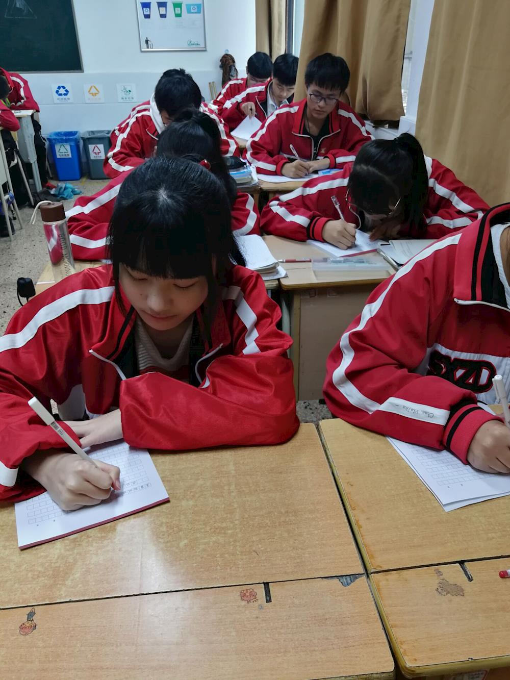 54334bb6b8584a449480c3c8b133c522.jpg 54334bb6b8584a449480c3c8b133c522.jpg