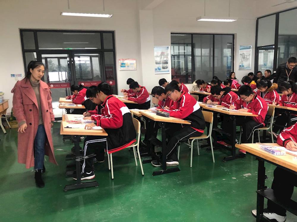 66e51dbd7e2f4af9b990f18a804a0ea6.jpg 66e51dbd7e2f4af9b990f18a804a0ea6.jpg