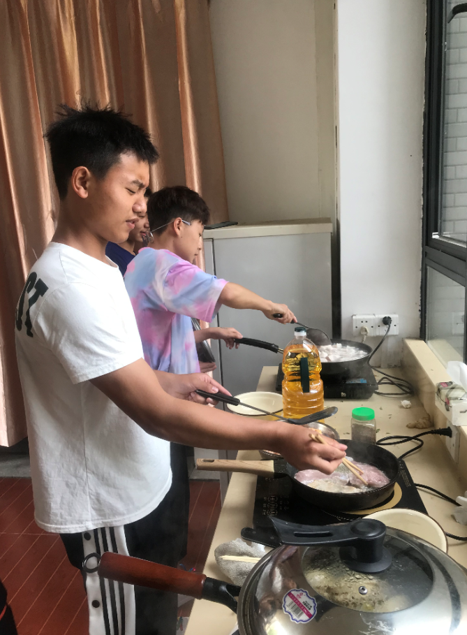 e738c886e54e4c91a09ad6249010d955.png e738c886e54e4c91a09ad6249010d955.png