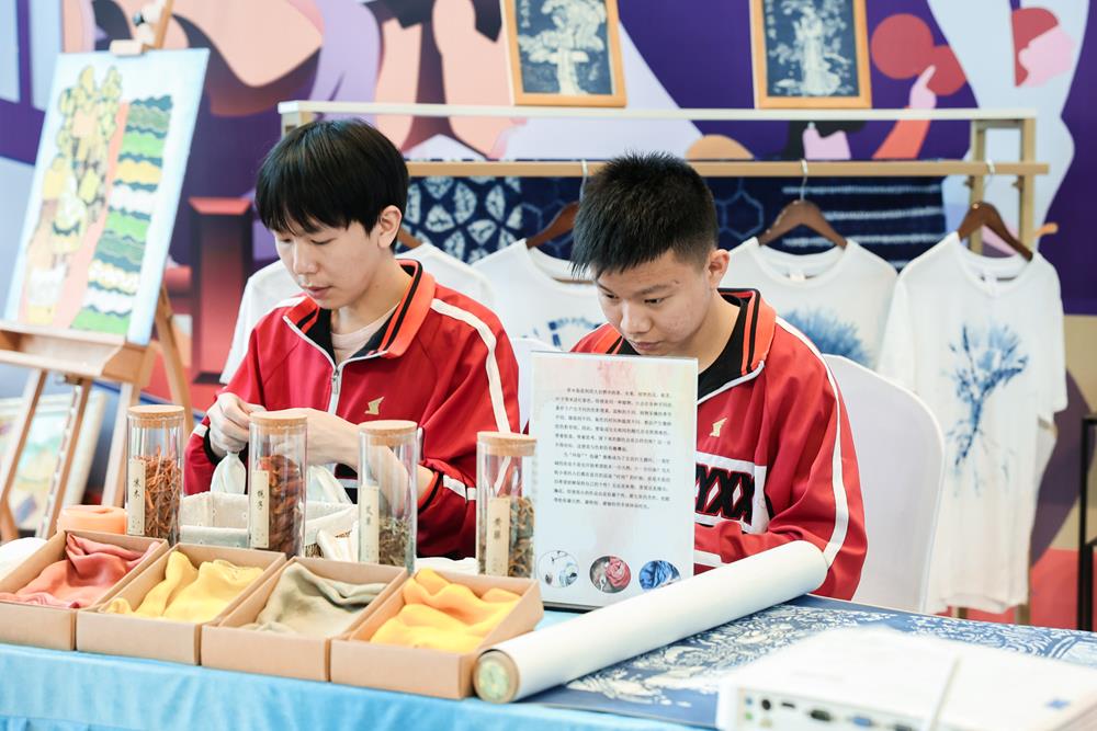 c6c041b535364e798fb1c36c50bc807c.JPG c6c041b535364e798fb1c36c50bc807c.JPG