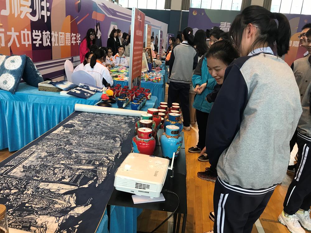 33e7ea4af565471b88349f5299d665d8.JPG 33e7ea4af565471b88349f5299d665d8.JPG