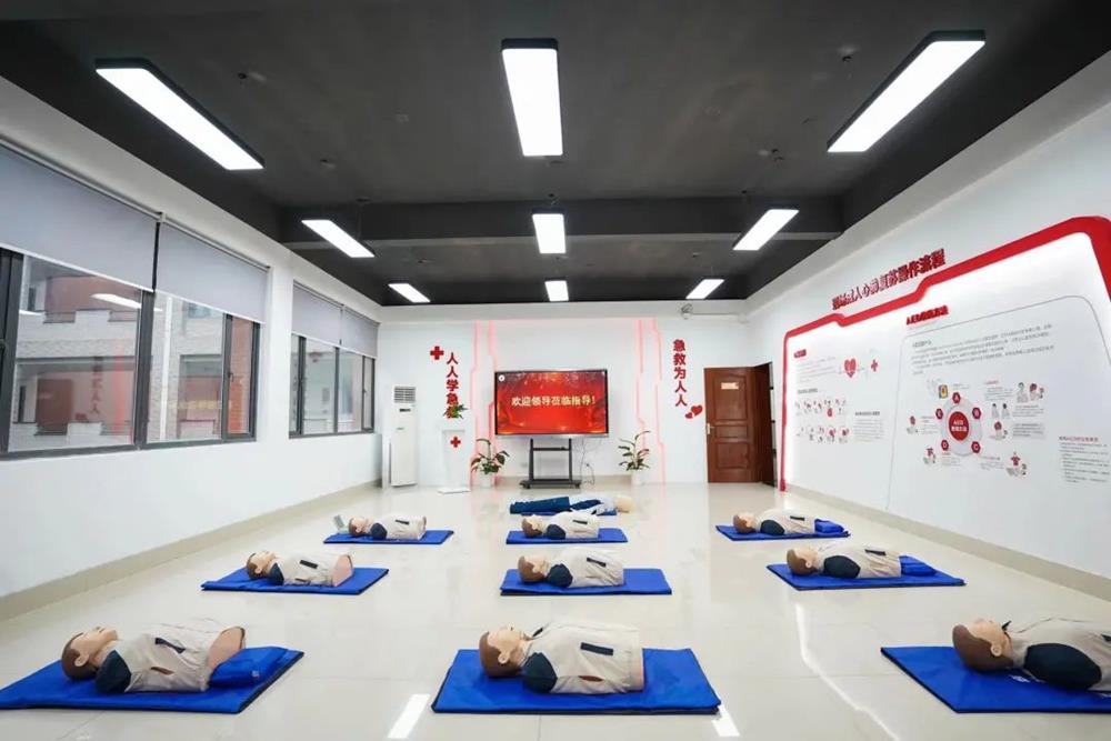 f15ab676c9834f998ac9a01c561f140b.jpg f15ab676c9834f998ac9a01c561f140b.jpg