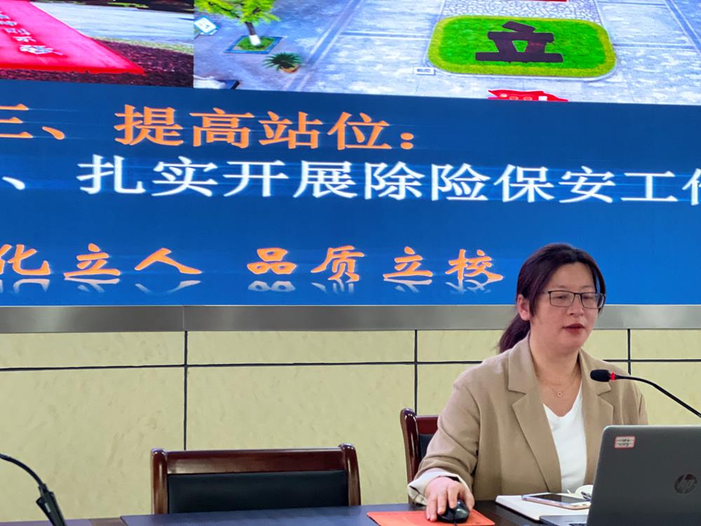 b20270d9f2414a8eb5aa9458ccae82ae.jpg b20270d9f2414a8eb5aa9458ccae82ae.jpg