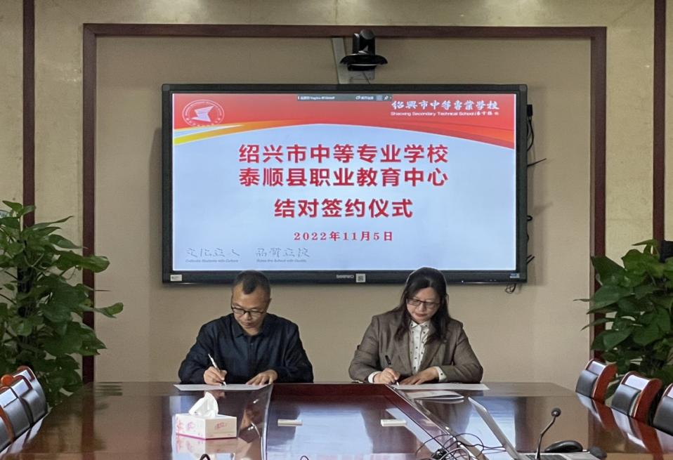 3bb410a2ac2c42cfa32369b1eeca1ff5.jpg 3bb410a2ac2c42cfa32369b1eeca1ff5.jpg