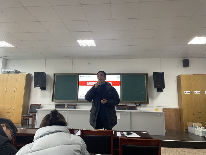 c129552f5afc4db382b55419885a5aec.jpg c129552f5afc4db382b55419885a5aec.jpg