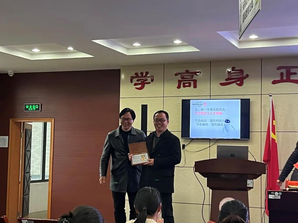 52f64bb6de9e49dc85c7bb2a498e7099.jpg 52f64bb6de9e49dc85c7bb2a498e7099.jpg