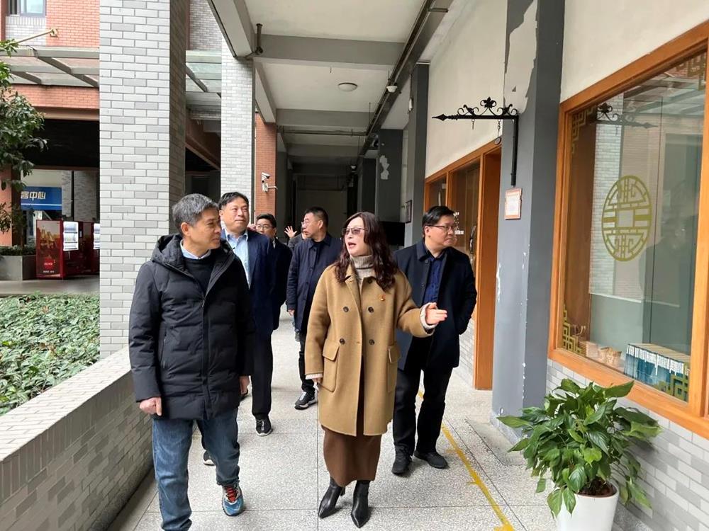 f075227a05cf4b35ae4ba9e3cd3f209d.jpg f075227a05cf4b35ae4ba9e3cd3f209d.jpg