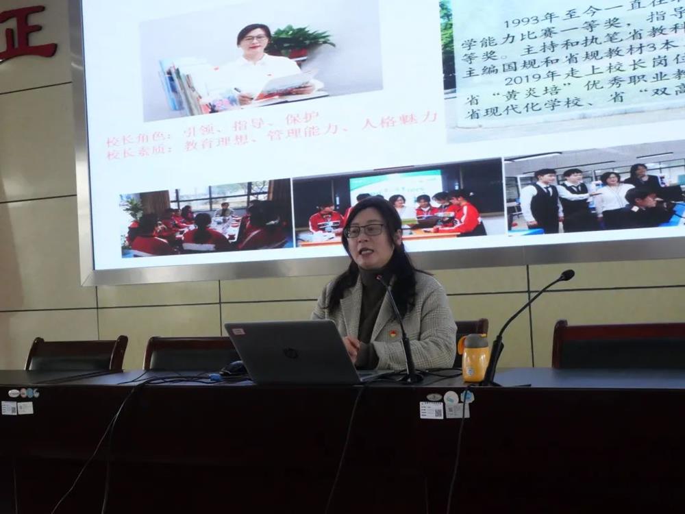 4f6108e9d8ee49d0adecd7bdb7476420.jpg 4f6108e9d8ee49d0adecd7bdb7476420.jpg