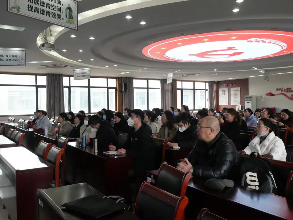 bb35f2ac247b40a685fe5767615ba9e7.jpg bb35f2ac247b40a685fe5767615ba9e7.jpg