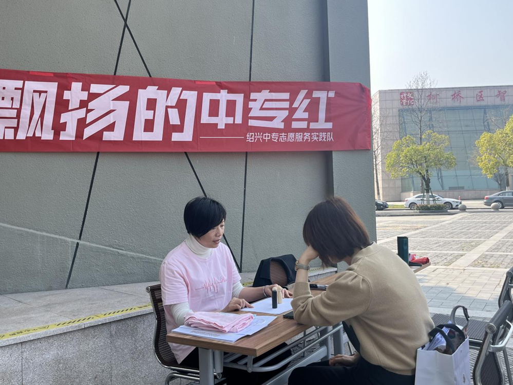 32190209d5ff4f76a86356eeb920e941.png 32190209d5ff4f76a86356eeb920e941.png