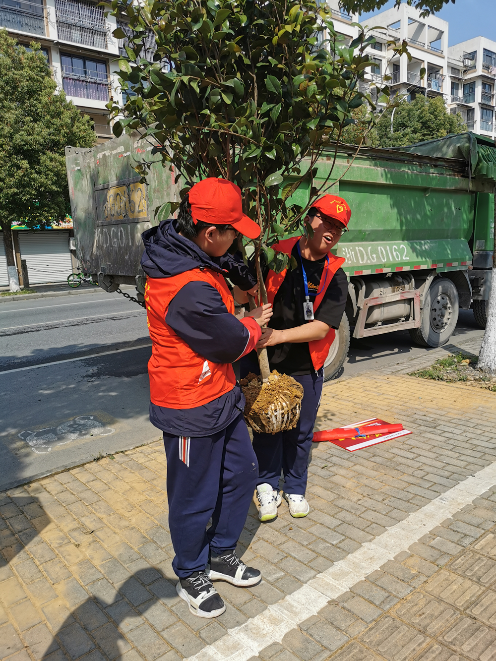 ecc67eecc98d4aa5971a2467af0a1cab.png ecc67eecc98d4aa5971a2467af0a1cab.png