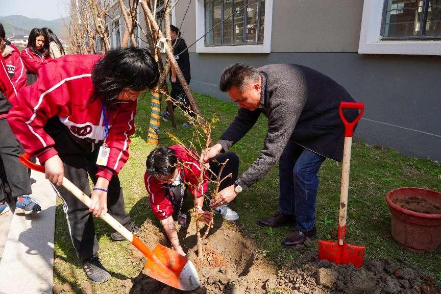 b79263d6782d435abfb8cf66851505f3.png b79263d6782d435abfb8cf66851505f3.png