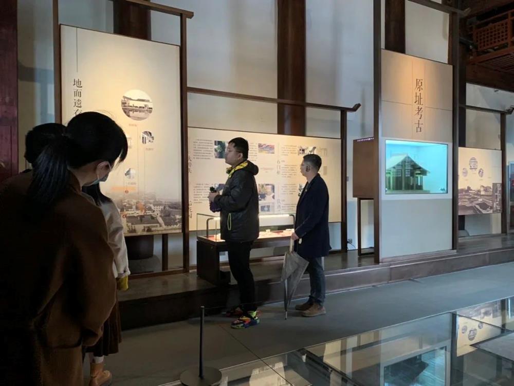 06e18e34cbee4250ae5f289097247b2d.jpg 06e18e34cbee4250ae5f289097247b2d.jpg