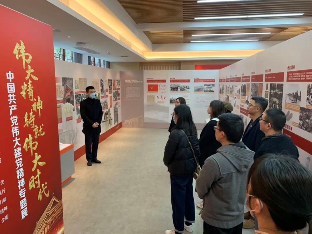 bc43afcfc5e4489a95f4c36fb1a7fe6d.jpg bc43afcfc5e4489a95f4c36fb1a7fe6d.jpg