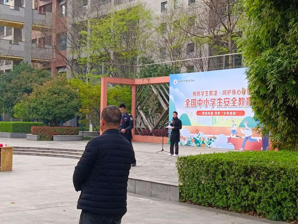 8df222ae65cb44e9b04dbf0e7154c02e.png 8df222ae65cb44e9b04dbf0e7154c02e.png