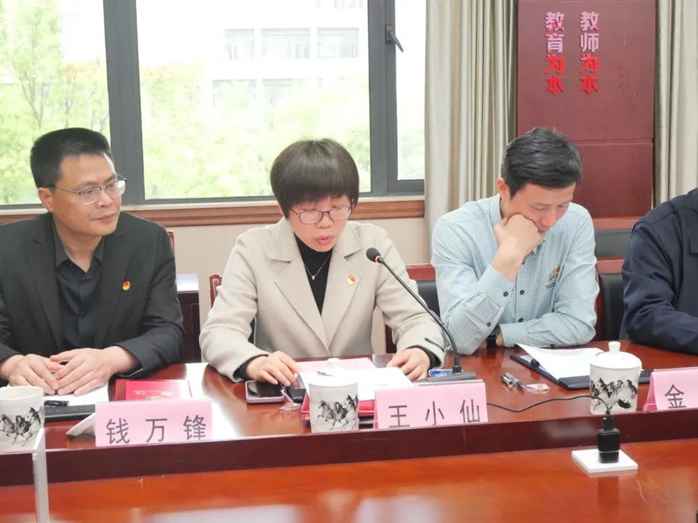 914a5b6786ac4adfaa521531586cdda3.jpg 914a5b6786ac4adfaa521531586cdda3.jpg