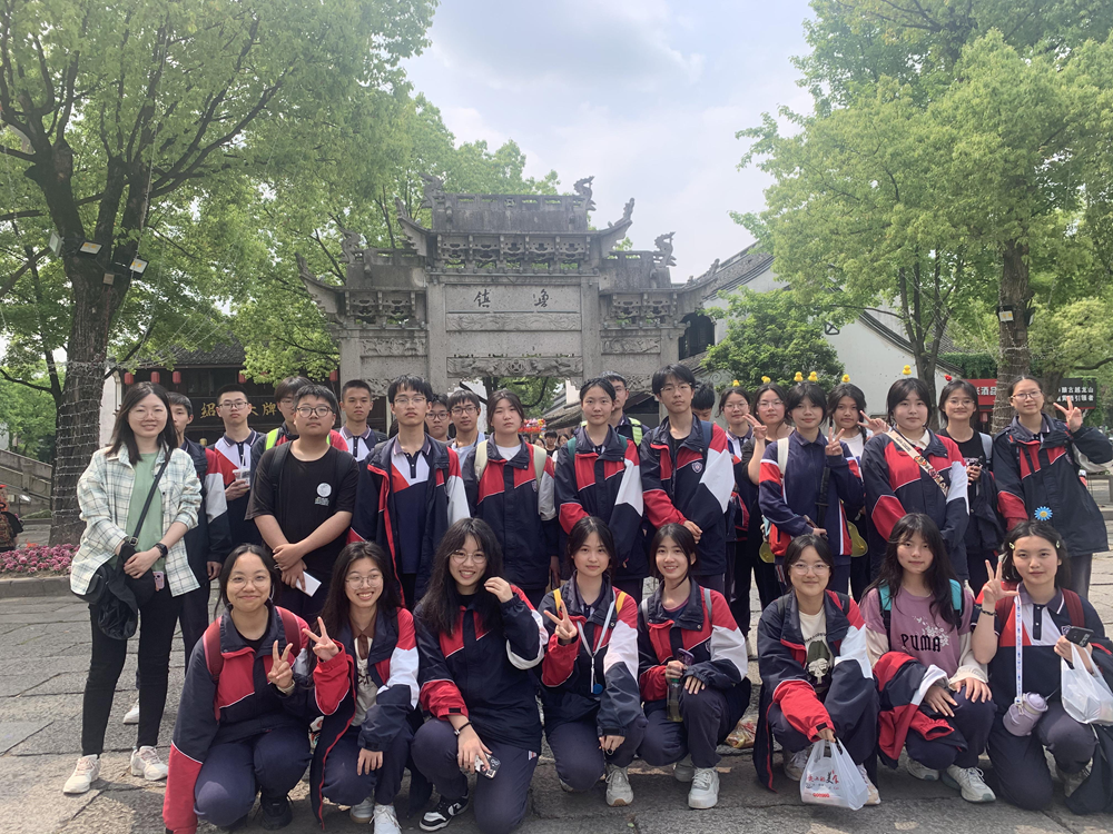 2095570ae7b64f1bbdbd4190f35ef549.png 2095570ae7b64f1bbdbd4190f35ef549.png