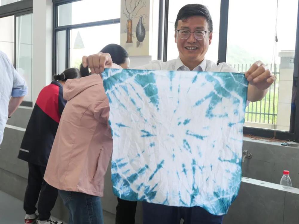 cd8b4697d4534ab0a0591e3e1679bb33.jpg cd8b4697d4534ab0a0591e3e1679bb33.jpg