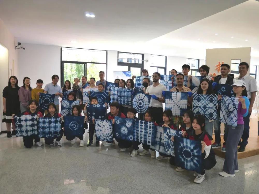 d05357d0669b4aaf94aebdb15c05cb34.jpg d05357d0669b4aaf94aebdb15c05cb34.jpg