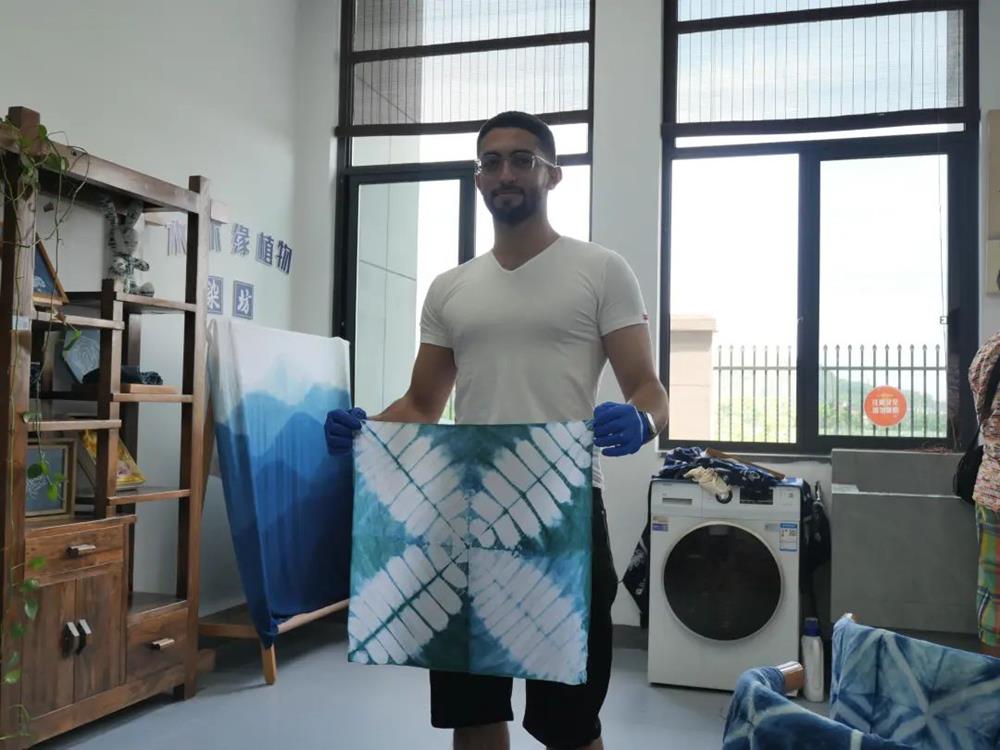 d626bfc7fb454e5d8417f12048e0edcb.jpg d626bfc7fb454e5d8417f12048e0edcb.jpg