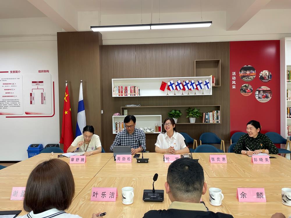 bcc7c729bdef464aa50e81169ae02d28.jpg bcc7c729bdef464aa50e81169ae02d28.jpg