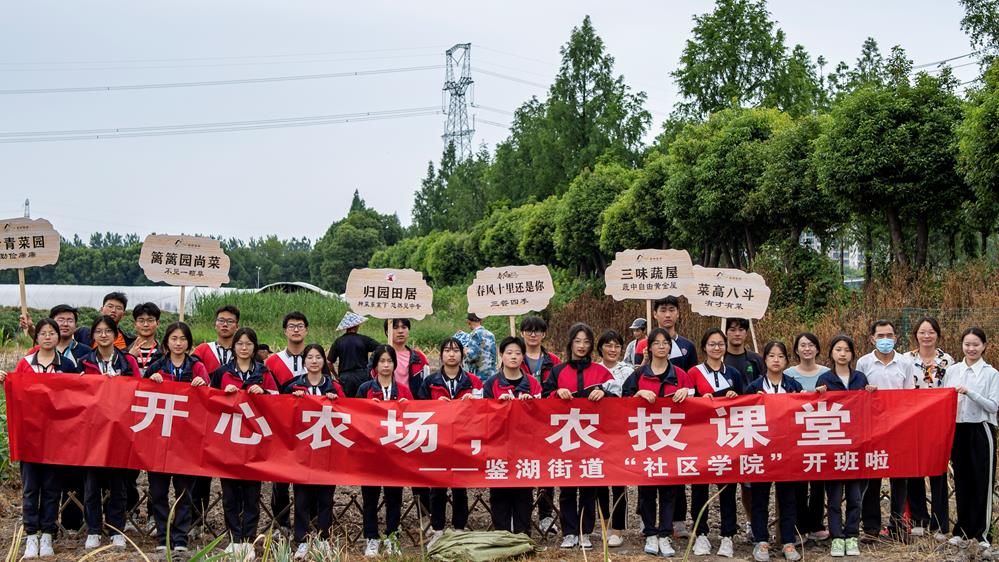 2add56647e8c49949b543f14766a9882.jpg 2add56647e8c49949b543f14766a9882.jpg