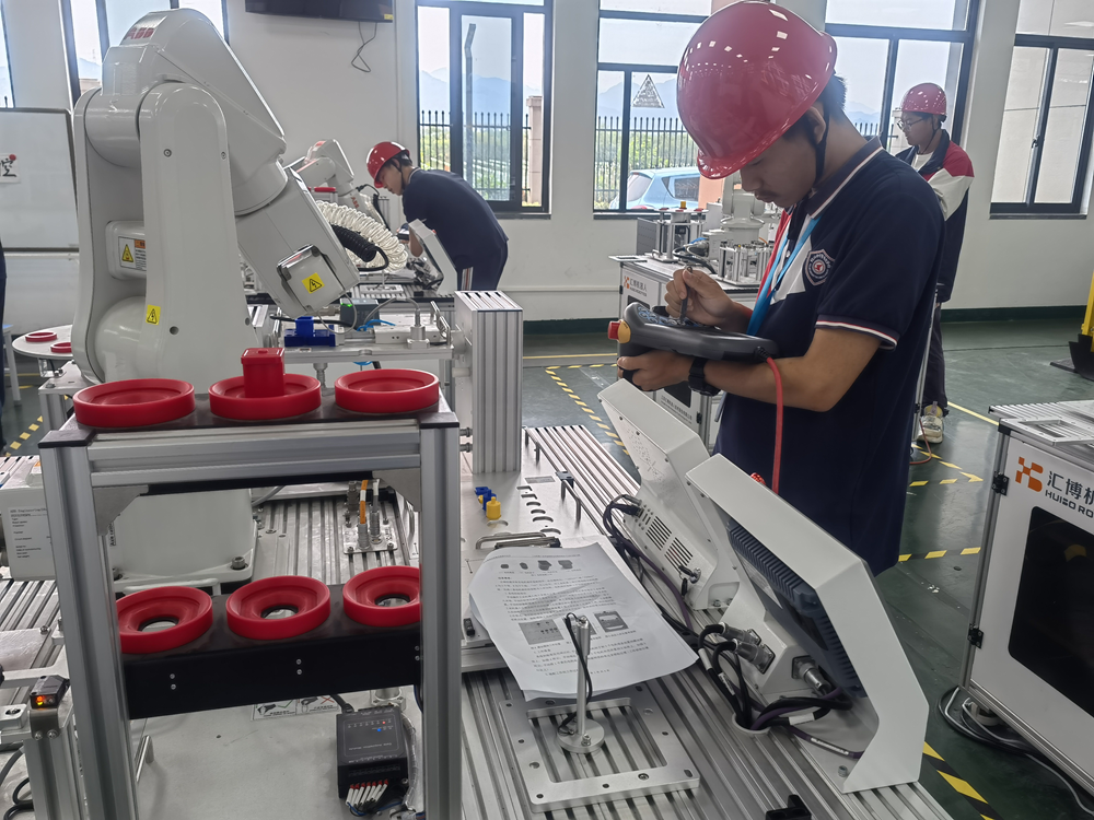 603fcb79ee35465baa6cece3ff7ccdde.png 603fcb79ee35465baa6cece3ff7ccdde.png