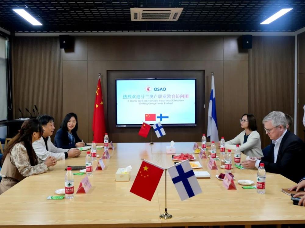 06e08504646948c3be514940571846a1.jpg 06e08504646948c3be514940571846a1.jpg