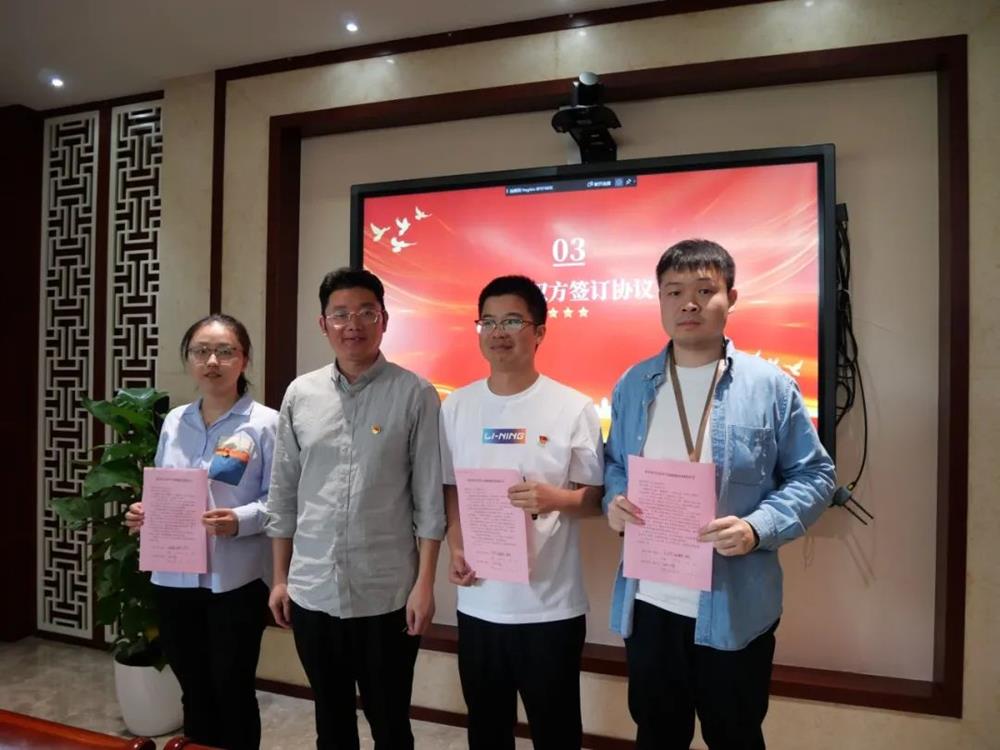 c97ec566576347a1a06b2c807c4817a8.jpg c97ec566576347a1a06b2c807c4817a8.jpg