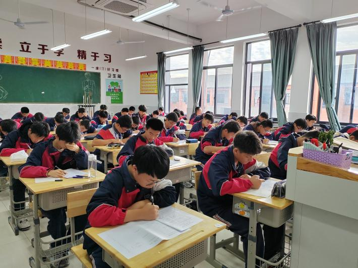 f9b4590e51864cb8b8b97441245dc26f.png f9b4590e51864cb8b8b97441245dc26f.png