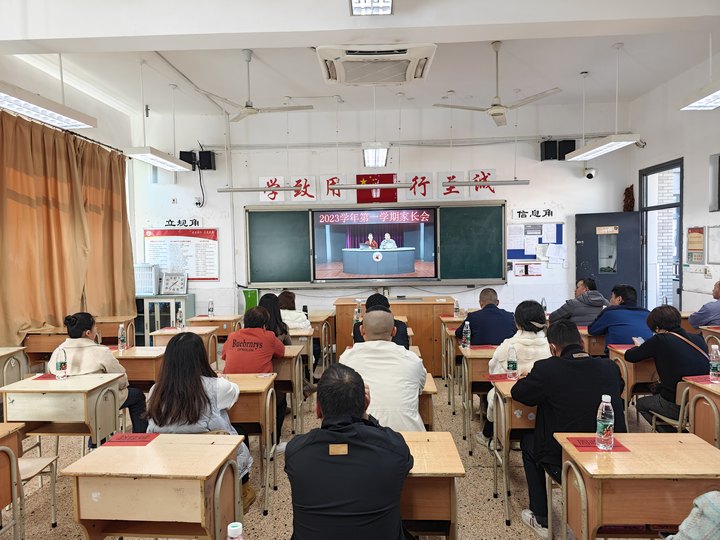 161a303eca854dbaba1df57fe7d4775f.jpg 161a303eca854dbaba1df57fe7d4775f.jpg