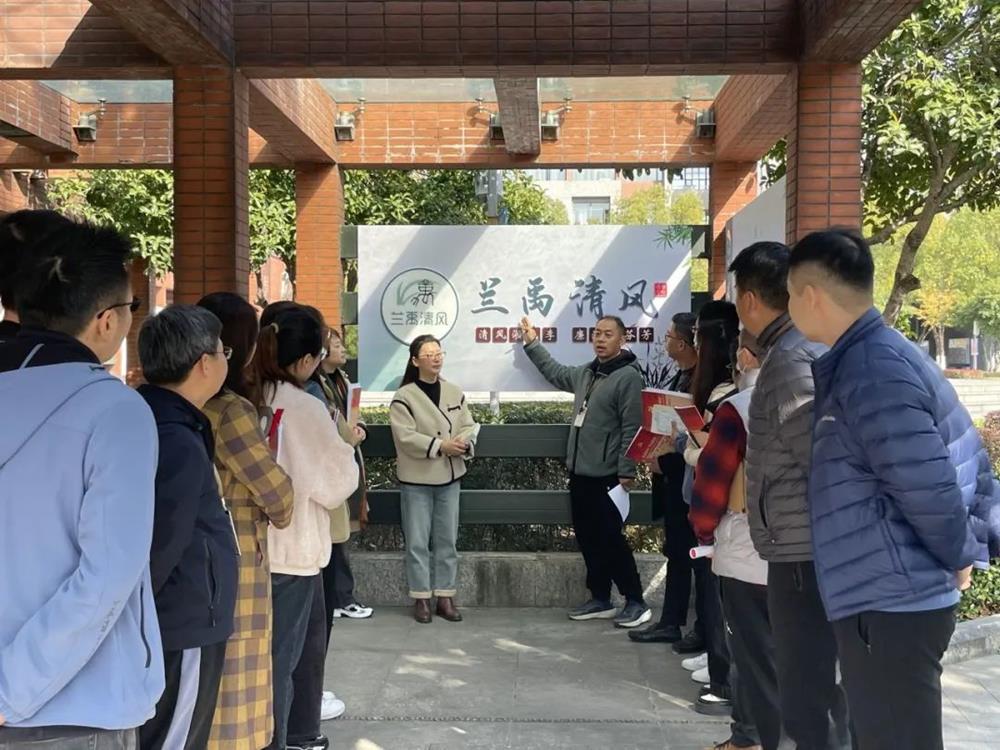 aad8f755a97a409bbaa15d1459e2e669.jpg aad8f755a97a409bbaa15d1459e2e669.jpg