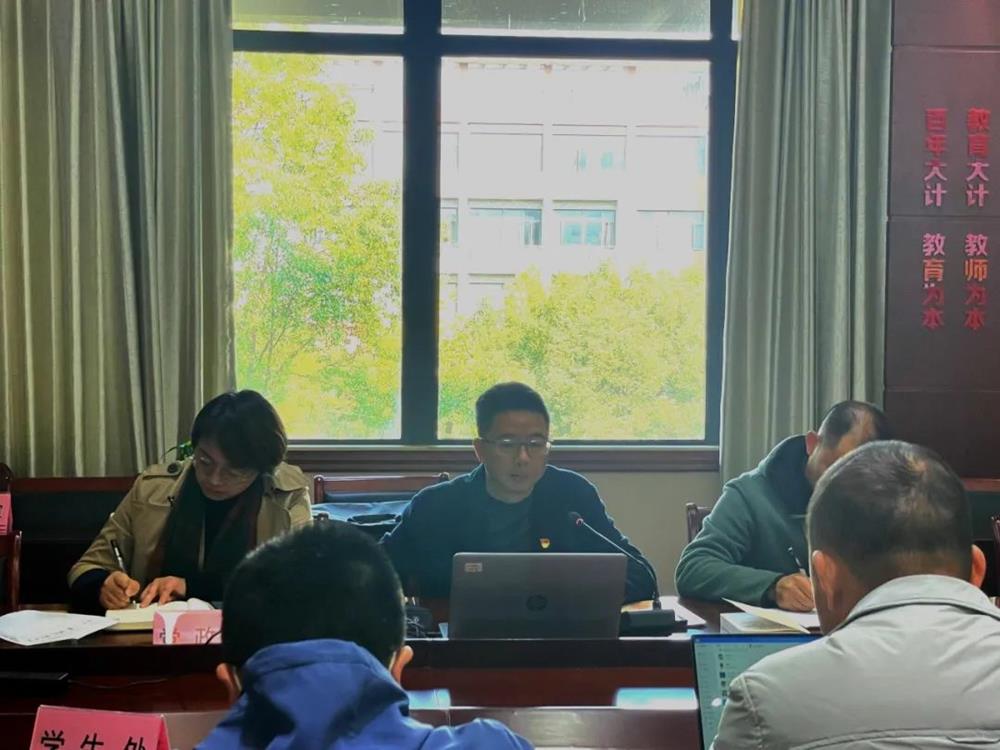 f738ade12a8e4103be8e388f5916f7bb.jpg f738ade12a8e4103be8e388f5916f7bb.jpg