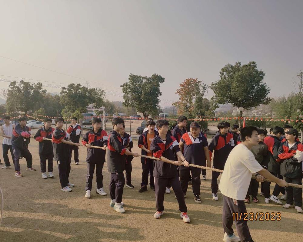 41f947eb93ff43ea81f89e85ddc2c351.jpg 41f947eb93ff43ea81f89e85ddc2c351.jpg