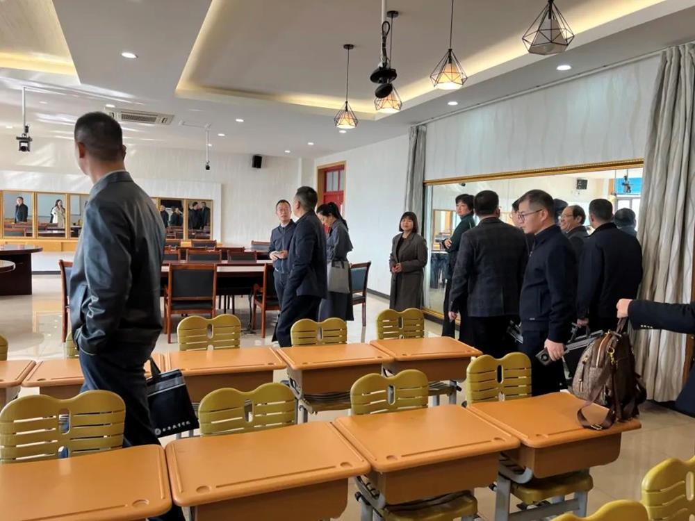 859358e59b08458a8e84dae2339fb2e3.jpg 859358e59b08458a8e84dae2339fb2e3.jpg