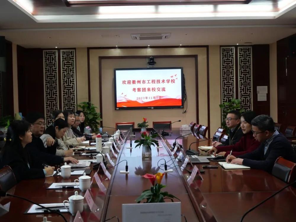 d60d487c834446a2b9a9bd4f657273f2.jpg d60d487c834446a2b9a9bd4f657273f2.jpg