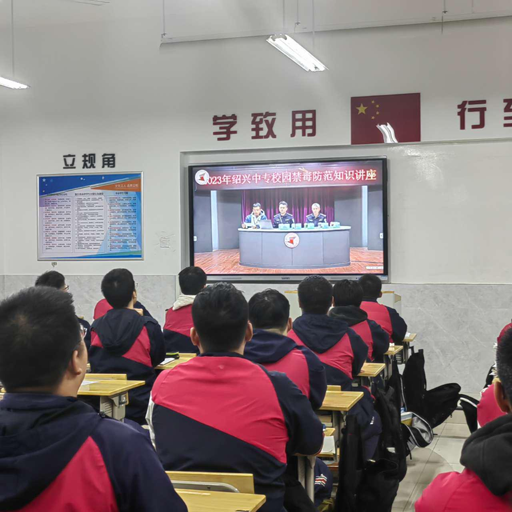 b093c8738b0b4f77bdacc9469943b81a.png b093c8738b0b4f77bdacc9469943b81a.png