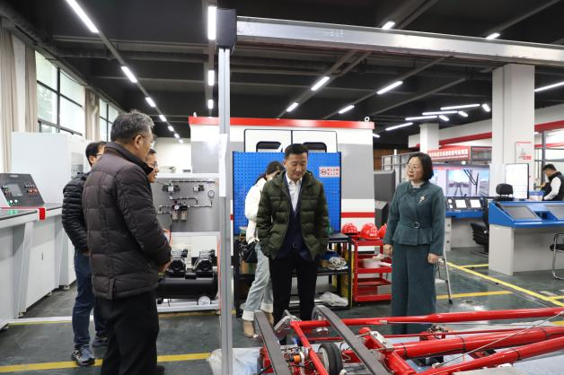 b858311f57a0469f9d3e7b5fbe559a1e.png b858311f57a0469f9d3e7b5fbe559a1e.png