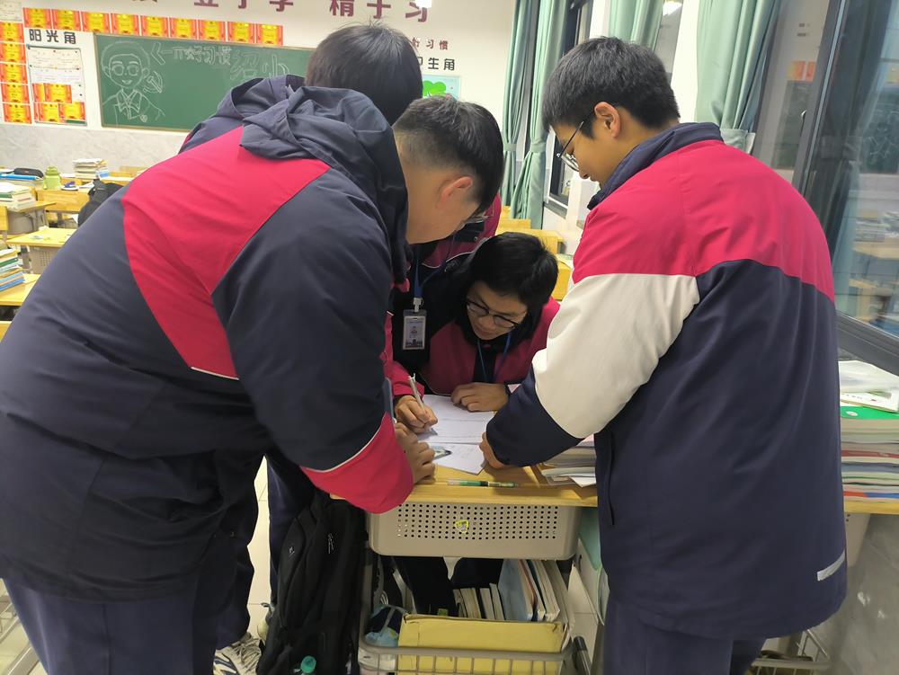 b034223da614423aa9bf3198650629be.jpg b034223da614423aa9bf3198650629be.jpg