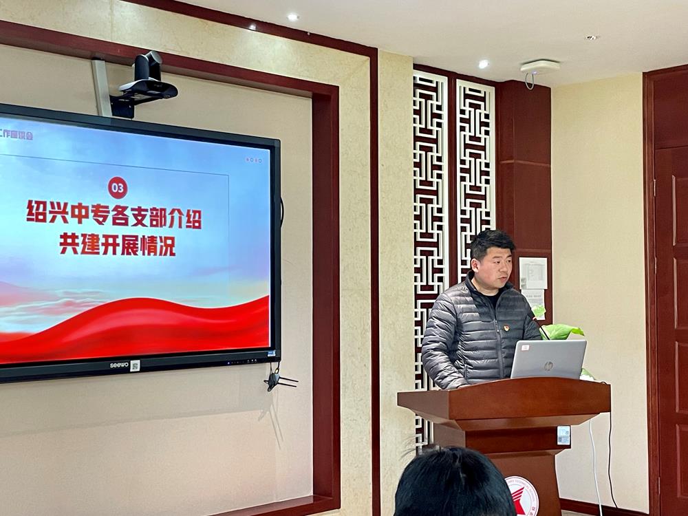 826ecc565d7e431a852cdc018d1af95e.jpg 826ecc565d7e431a852cdc018d1af95e.jpg