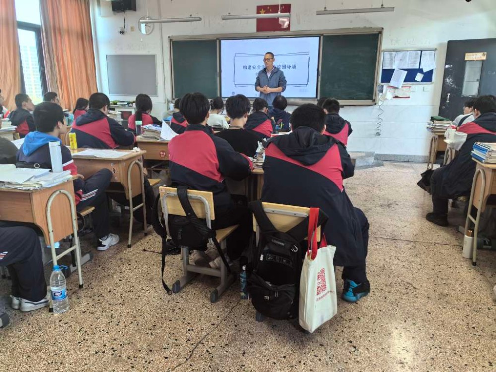 76290f11366e409f889b8f79068a4a28.jpg 76290f11366e409f889b8f79068a4a28.jpg