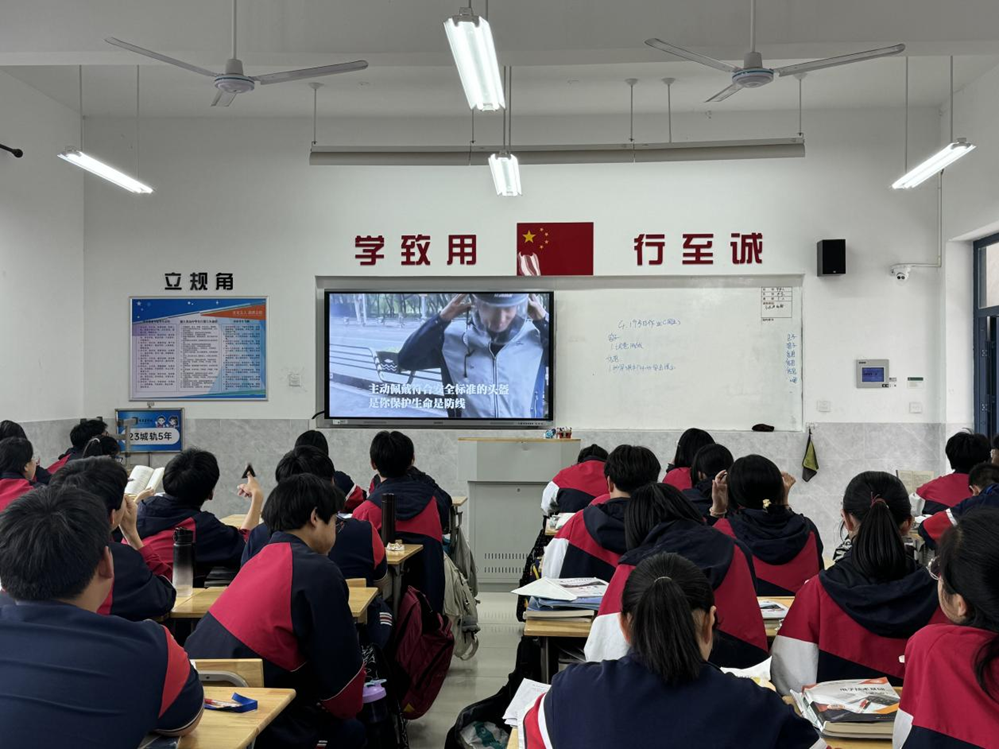 3561f702422a4162831cd3241ad4333d.png 3561f702422a4162831cd3241ad4333d.png