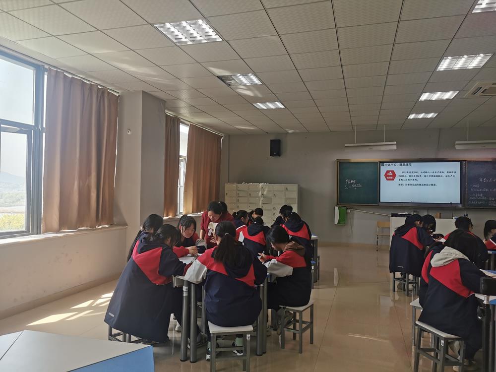 c5eedea9f64842e992696c334435a4d5.jpg c5eedea9f64842e992696c334435a4d5.jpg