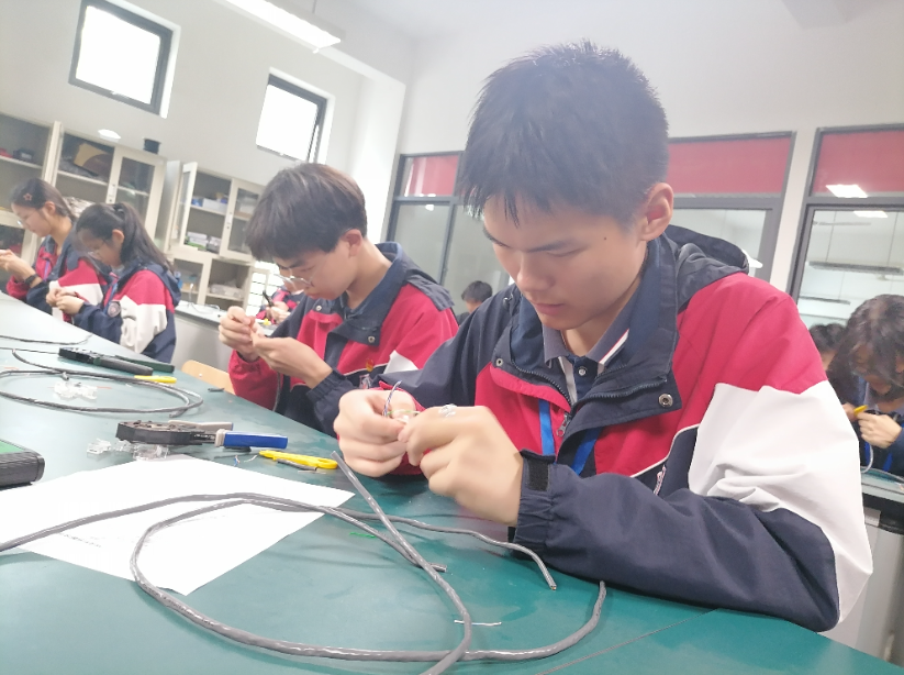 64f1fe78a06b41719151db560e783a9c.png 64f1fe78a06b41719151db560e783a9c.png