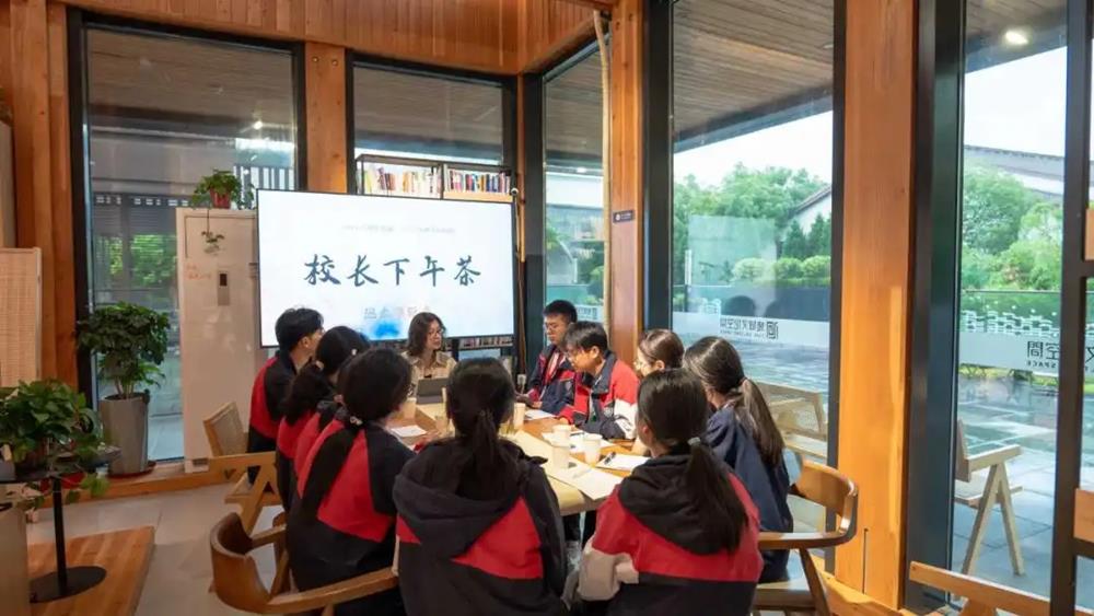 e927672f179b4e88a7478b217d9816df.jpg e927672f179b4e88a7478b217d9816df.jpg