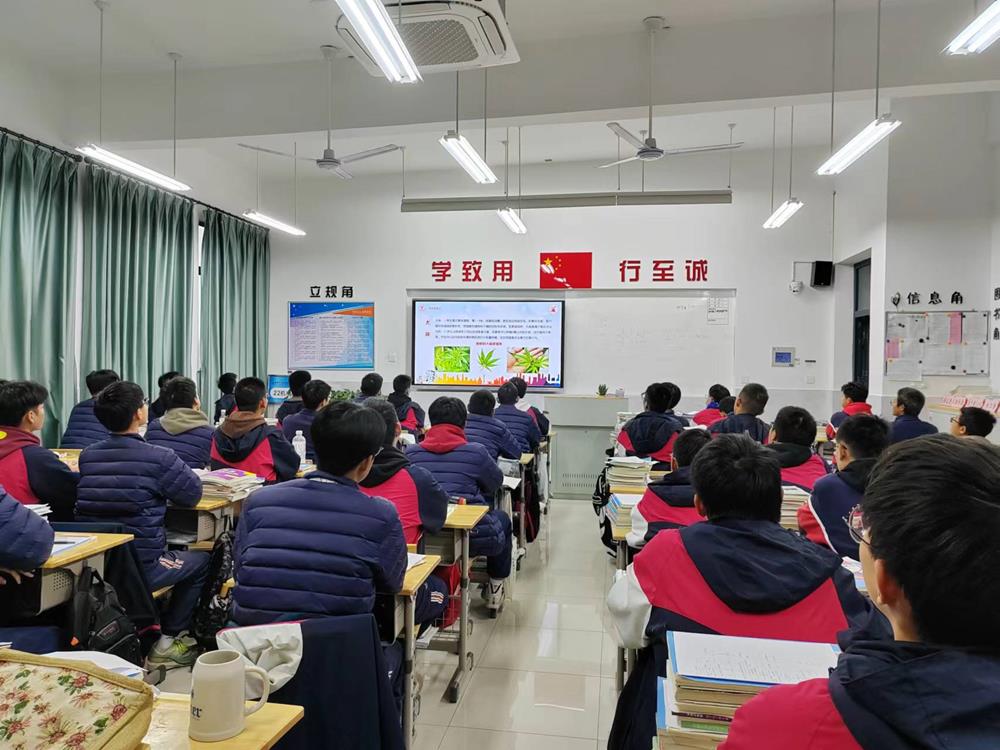 90f3505c407141b79770a6c90d602252.jpg 90f3505c407141b79770a6c90d602252.jpg