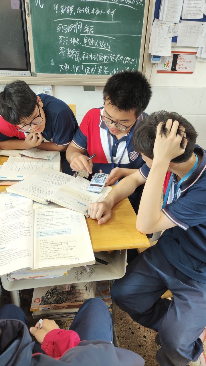 36ddf37d9fb04b77b9ecb45d2a89a847.jpg 36ddf37d9fb04b77b9ecb45d2a89a847.jpg