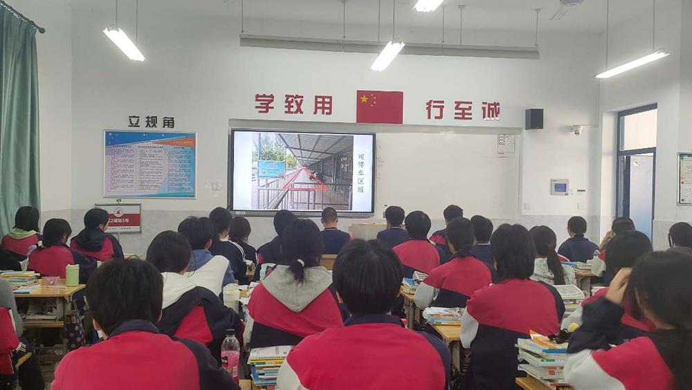 4fefed6541d24d3086403d93a54dc54d.jpg 4fefed6541d24d3086403d93a54dc54d.jpg